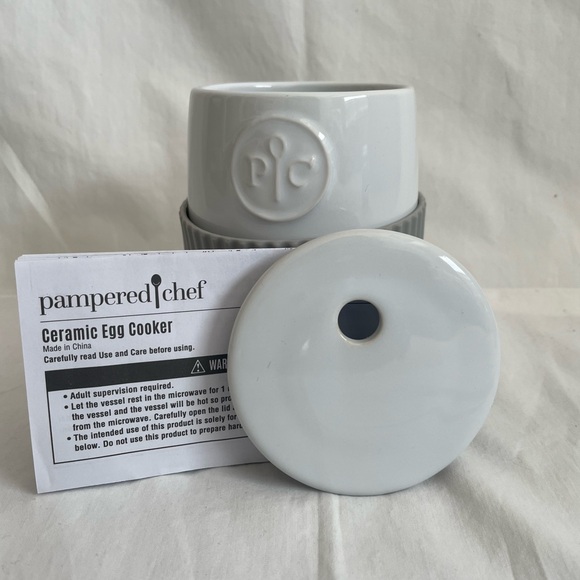 NWOT Pampered Chef Egg Cooker - Picture 2 of 4
